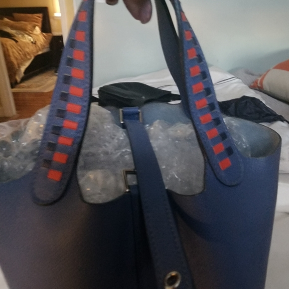 Hermes pitcon 18 with insert ($50). Full set, lock and keys. Entrupty provided. - Picture 2 of 3